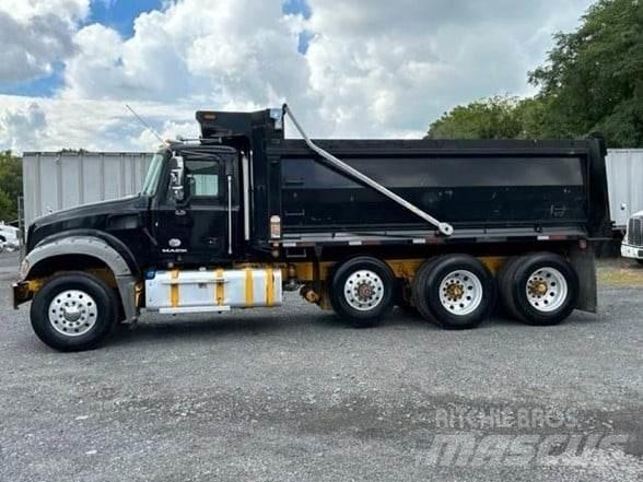 Mack GRANITE GU713 Kiperi kamioni