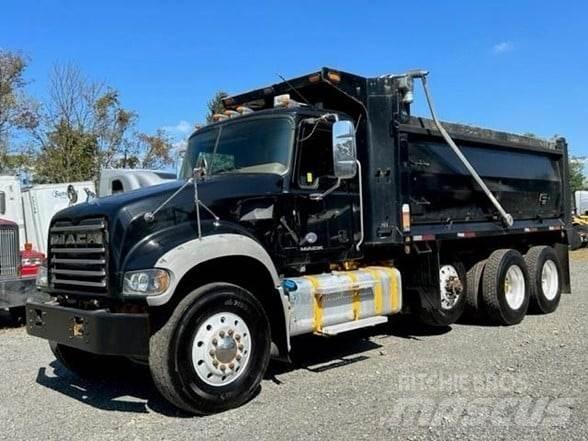 Mack GRANITE GU713 Kiperi kamioni