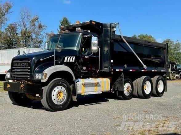 Mack GRANITE GU713 Kiperi kamioni