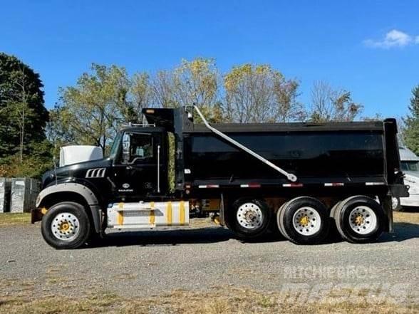 Mack GRANITE GU713 Kiperi kamioni