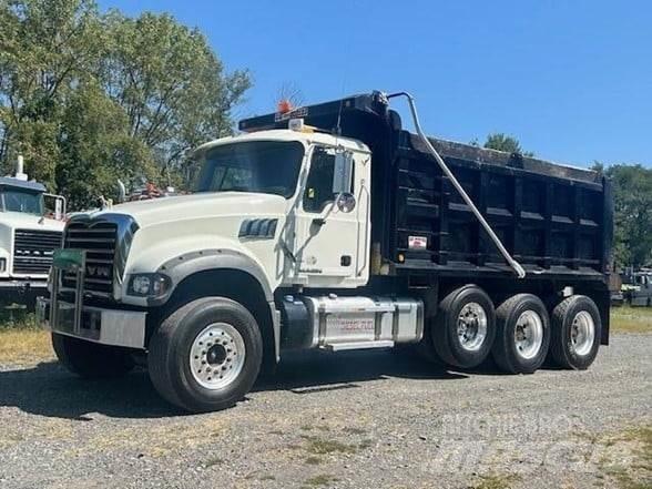 Mack GRANITE GU713 Kiperi kamioni