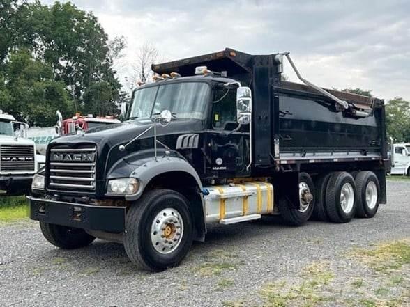 Mack GRANITE GU713 Kiperi kamioni