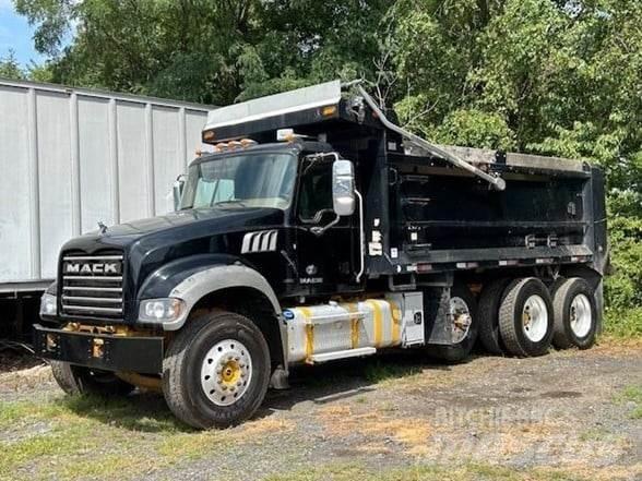 Mack GRANITE GU713 Kiperi kamioni