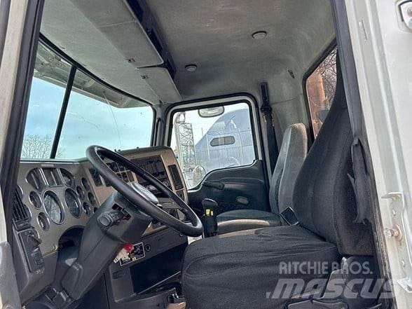 Mack PINNACLE CHU613 Tegljači