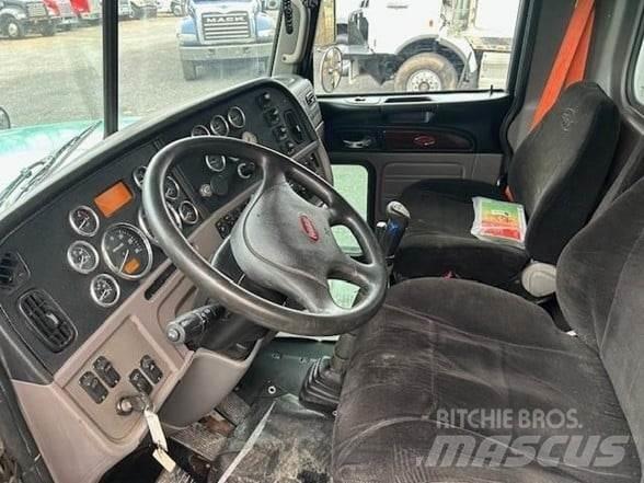 Peterbilt 367 Kiperi kamioni