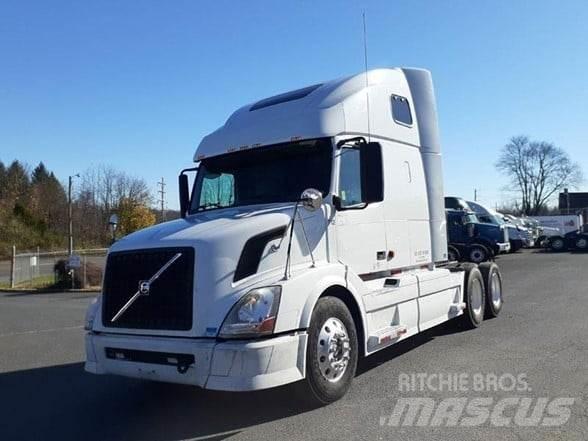 Volvo VNL64T670 Tegljači
