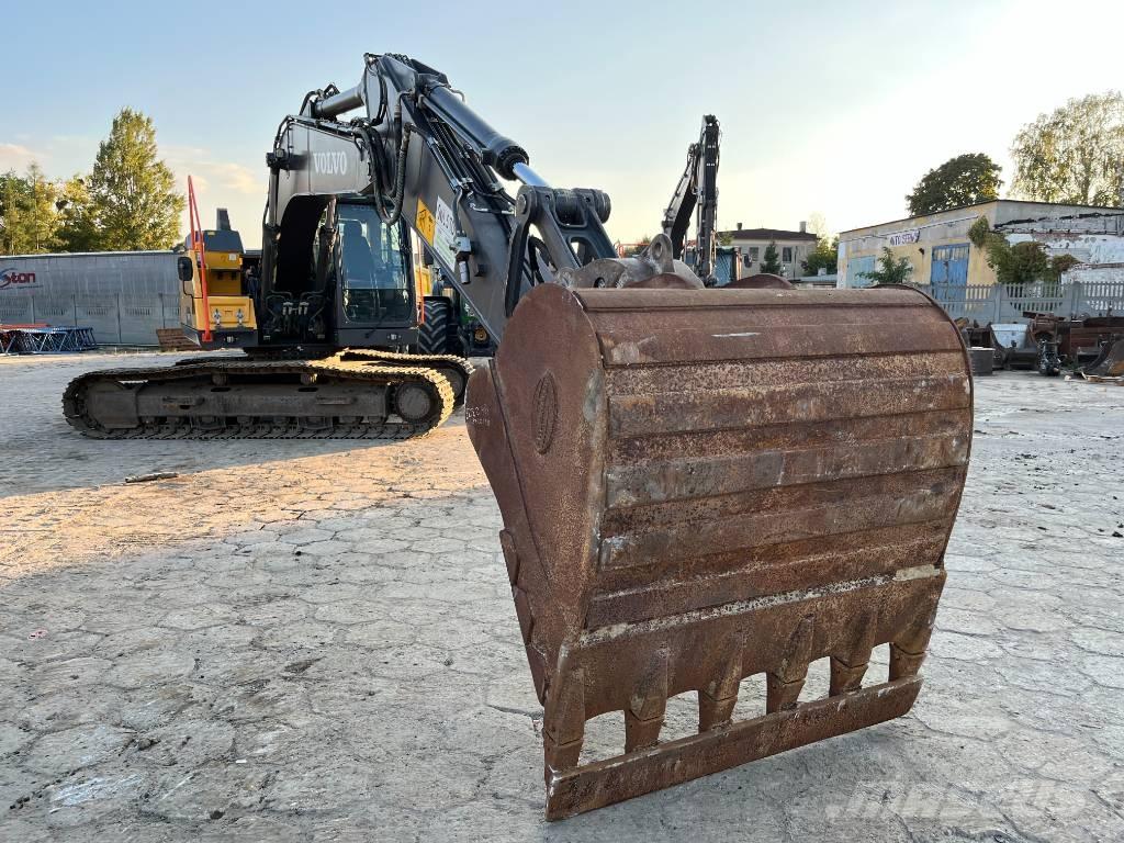Volvo EC 220 E Bageri guseničari