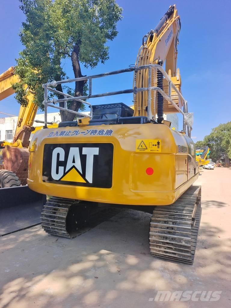 CAT 320 D2 Bageri guseničari