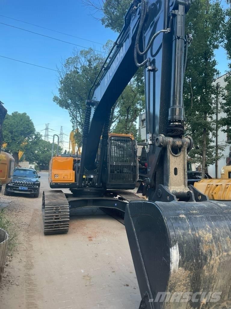 Hyundai 220HX Bageri guseničari