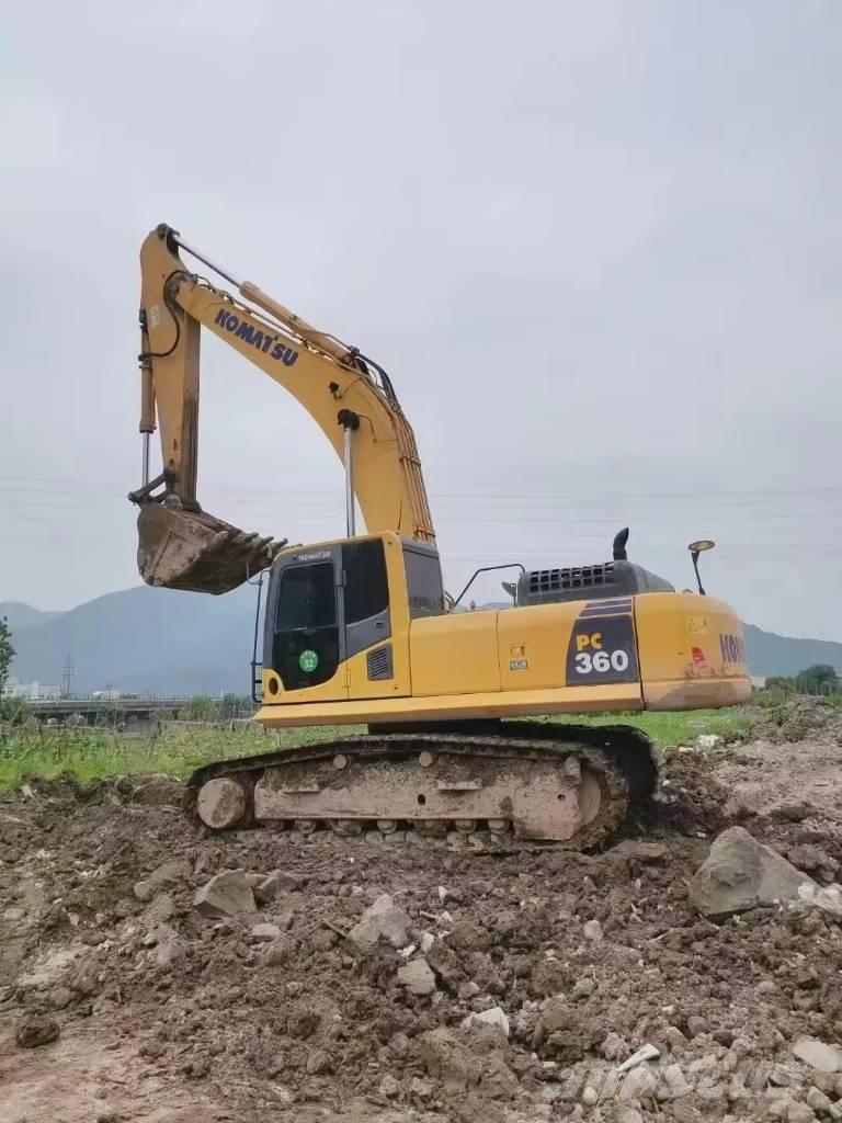 Komatsu PC 360 Bageri guseničari