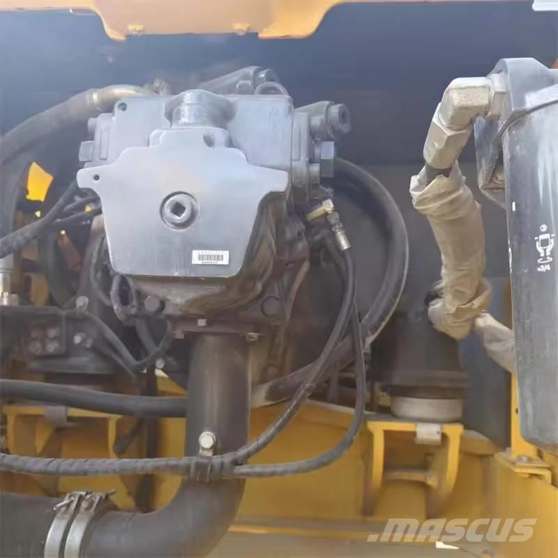 Komatsu PC 360 Bageri guseničari