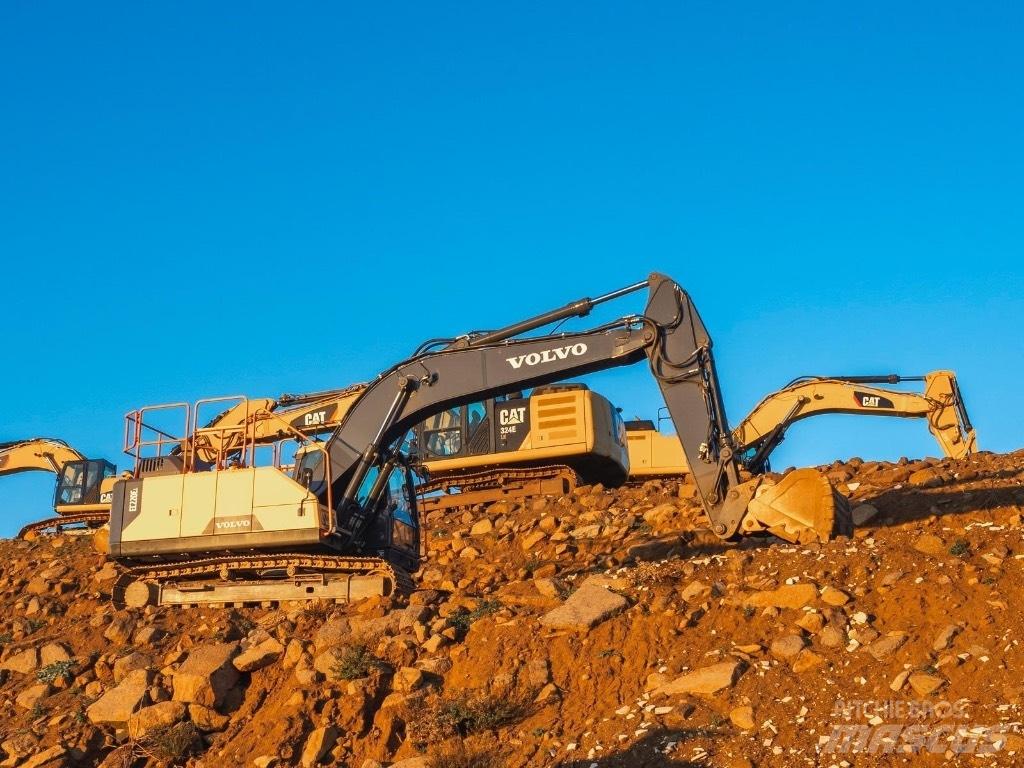 Volvo EC 220 E Bageri guseničari