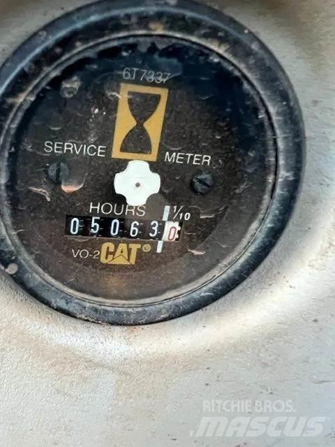 CAT 330 L Bageri guseničari
