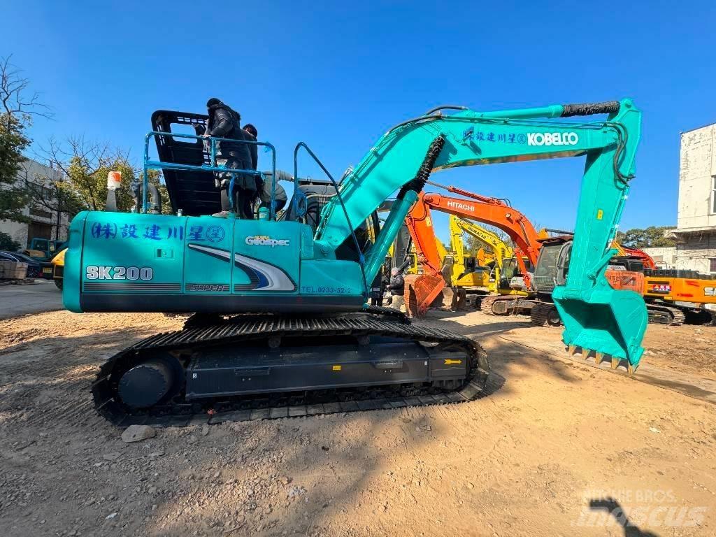 Kobelco SK 200-8 Bageri guseničari