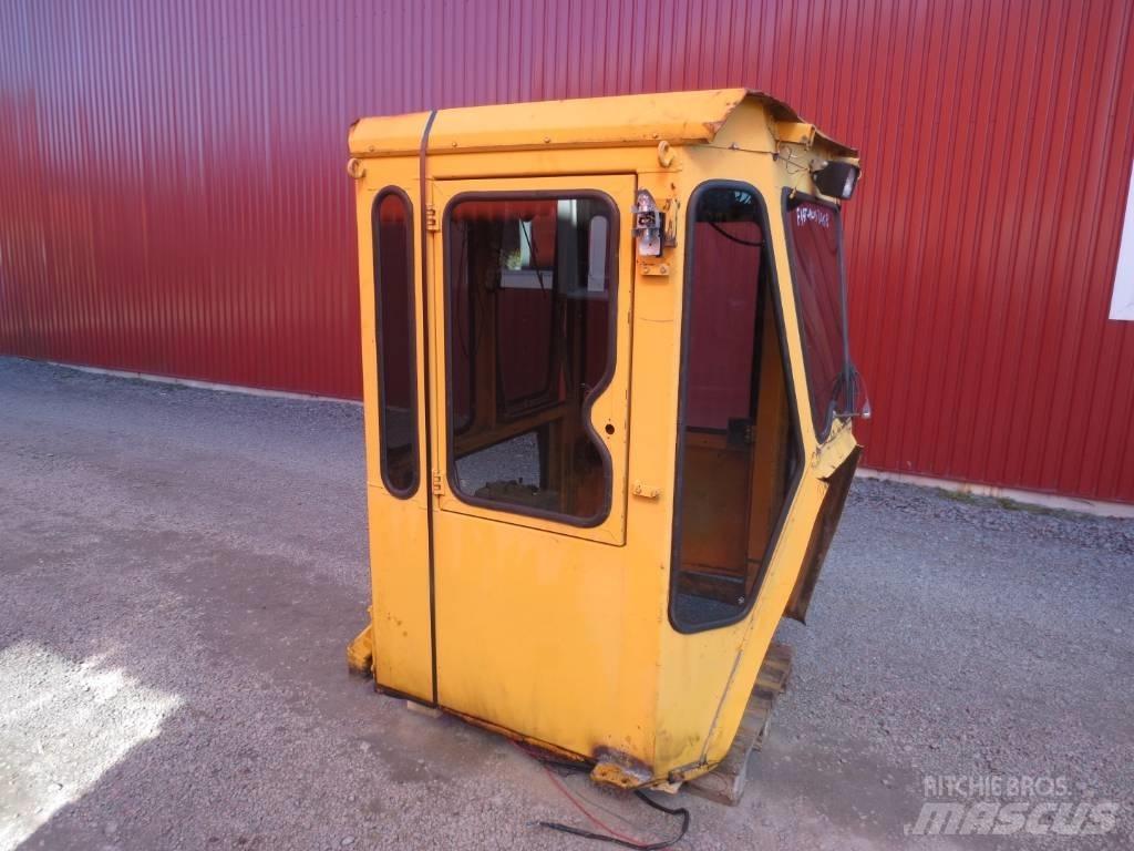 Fiat-Allis 345B Kabine i unutrašnjost