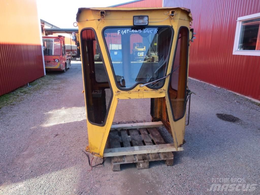 Fiat-Allis 345B Kabine i unutrašnjost