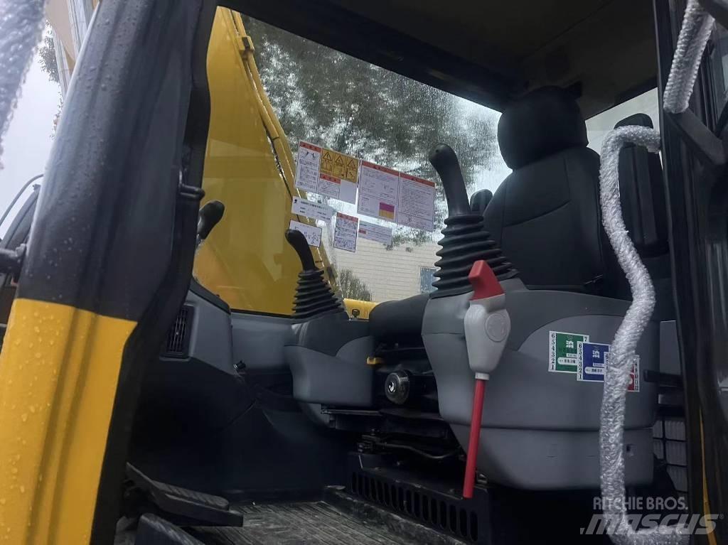 Komatsu PC 130 Midi bageri 7t – 12t
