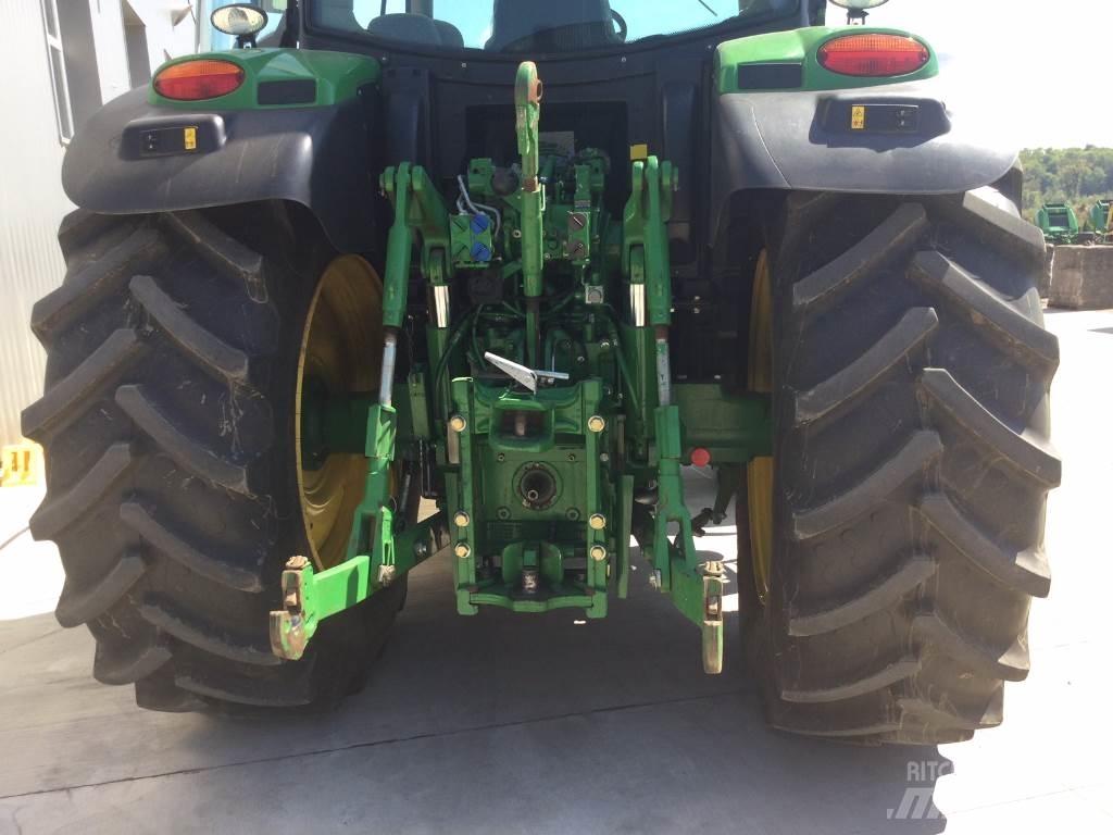 John Deere 6150R Traktori