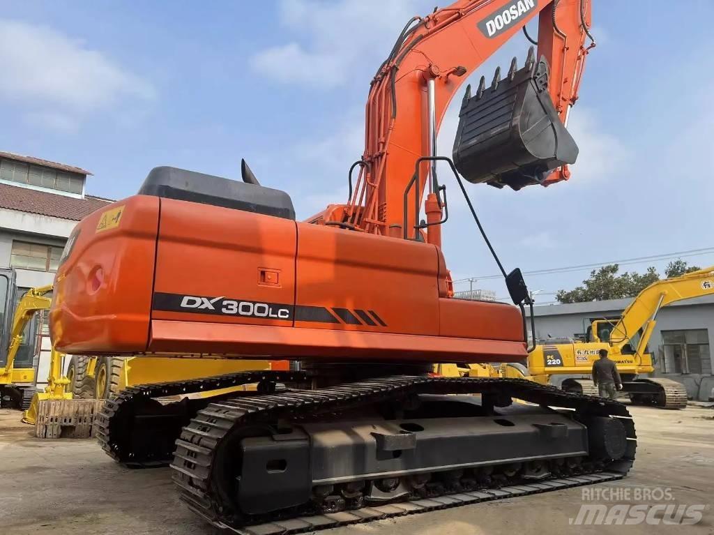 Doosan DX 300 LC Mini bageri < 7t