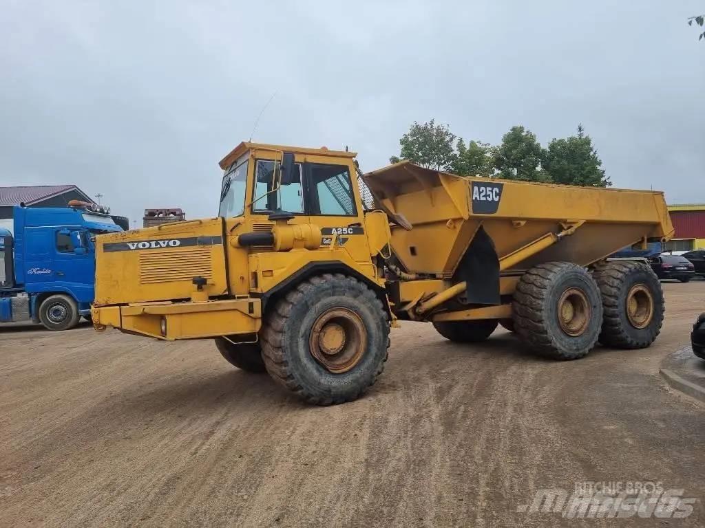 Volvo A 25 C 6X6 Zglobni damperi