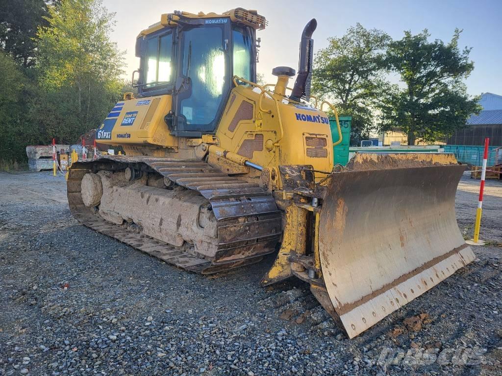 Komatsu D61PXi-24 Buldožeri guseničari