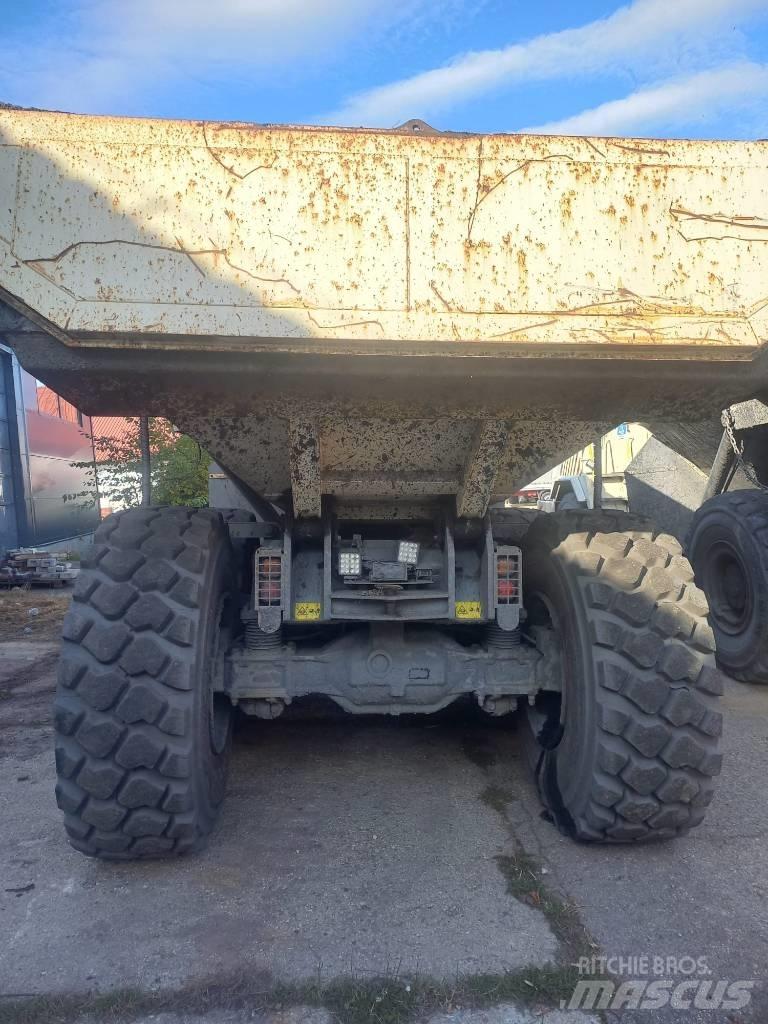 Terex TA 300 Zglobni damperi