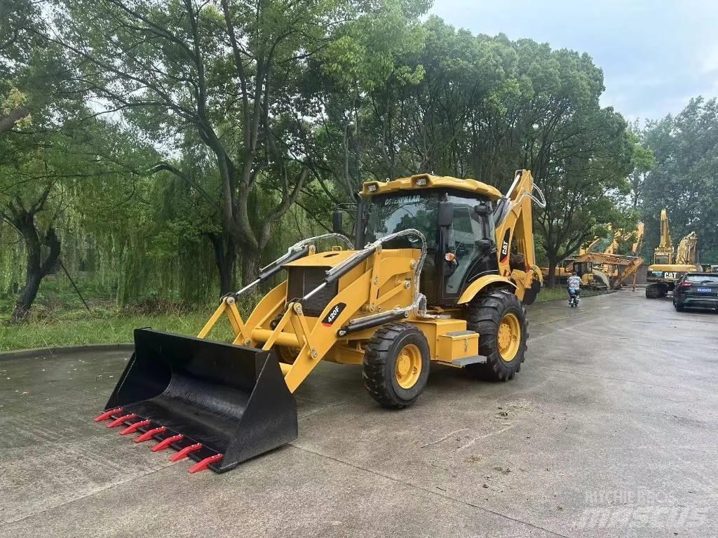 CAT 420F Rovokopači