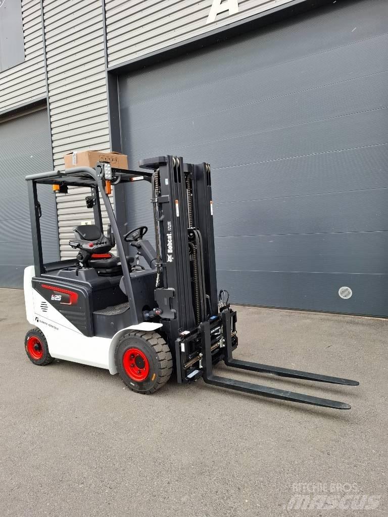 Bobcat B25NS Električni viljuškari