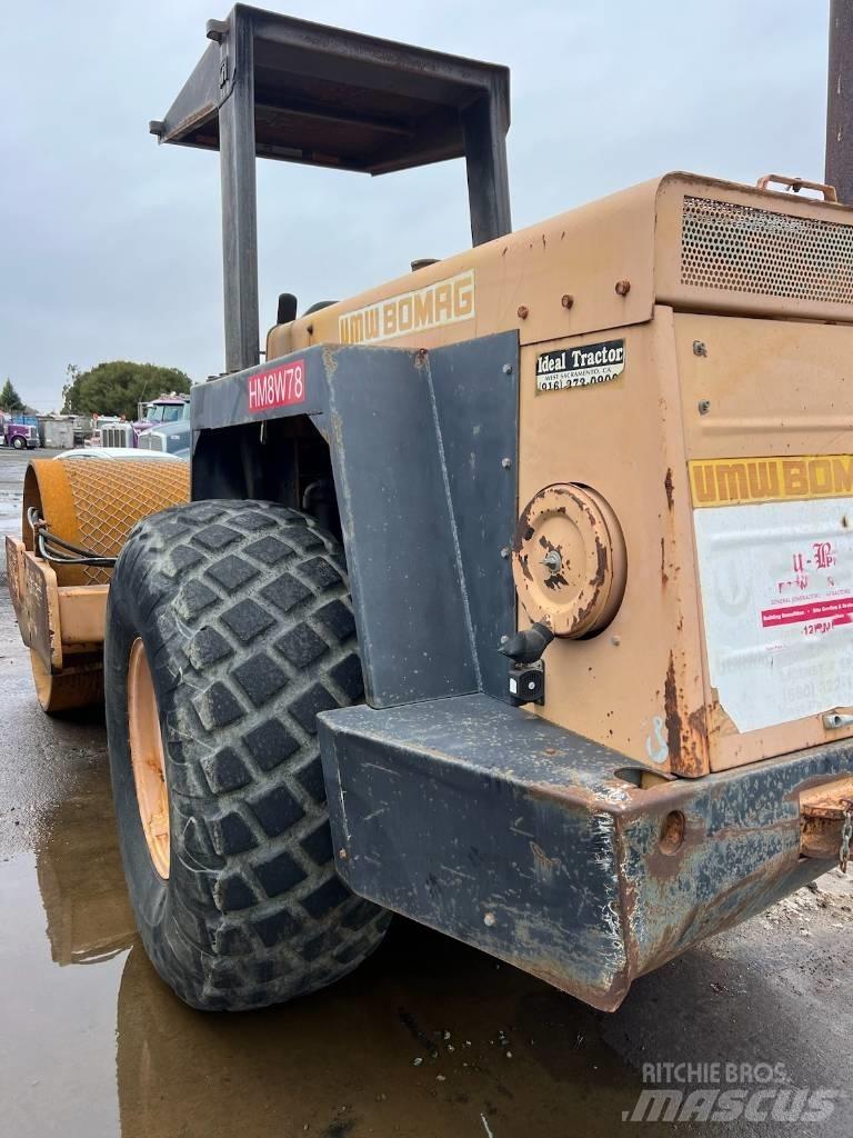 Bomag BW212D-2 Valjci sa jednim bubnjem