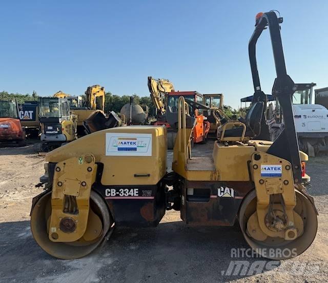 CAT CB 334 E XW Valjci sa duplim bubnjem