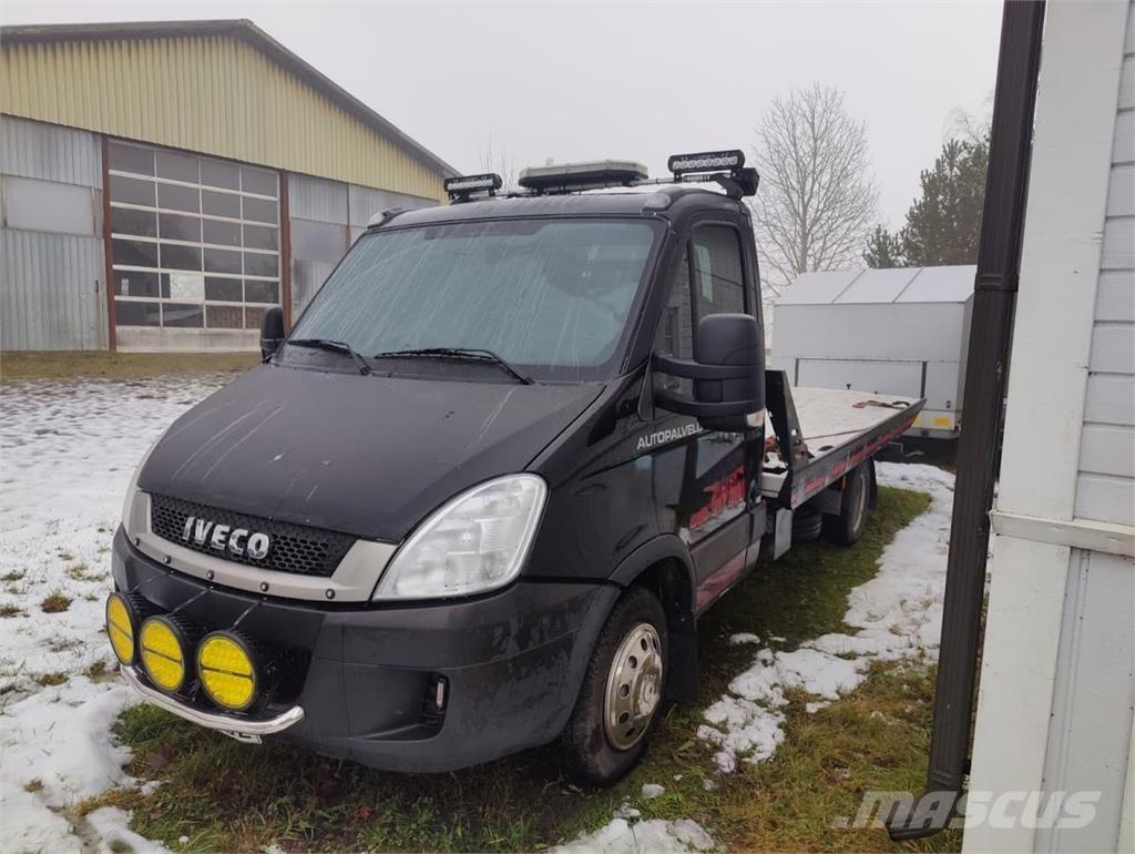 Iveco 35C13 4x2 Šleperi za vozila