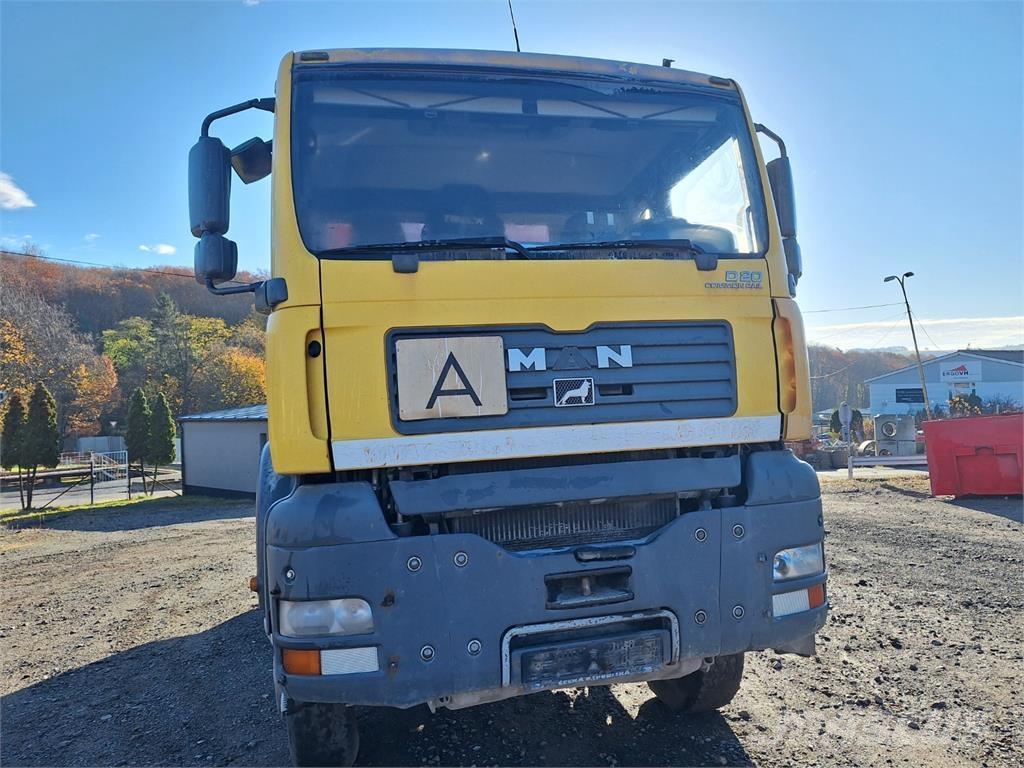 MAN TGA 33.430 6X6 Kiperi kamioni