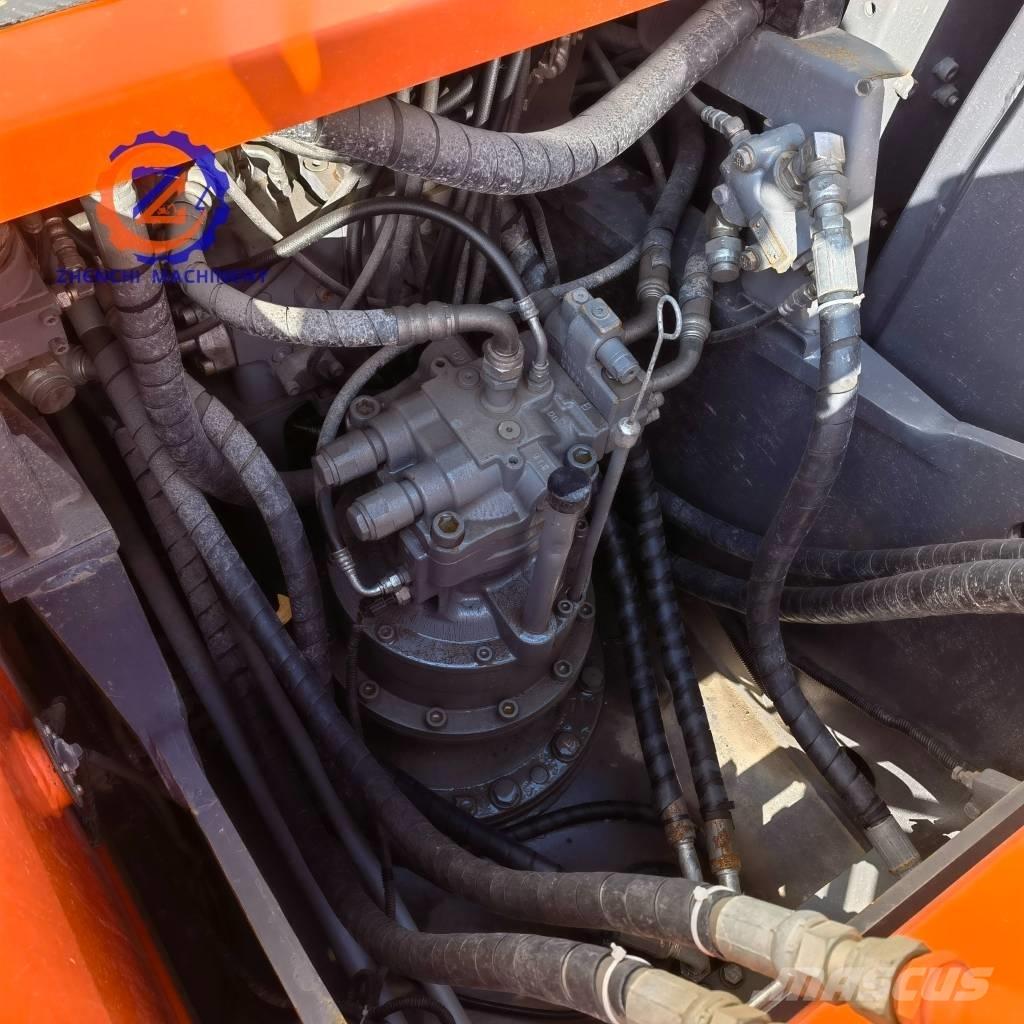 Hitachi ZX 200 LC Bageri guseničari