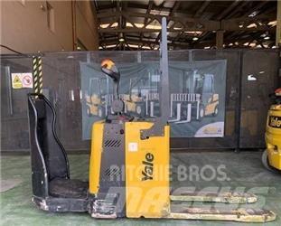 Yale MP20X Nisko podizni električni viljuškar sa stajalištom