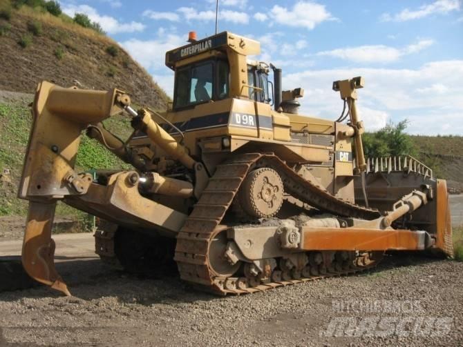 CAT D9R Buldožeri guseničari