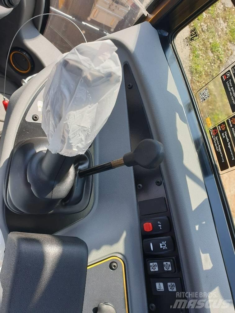 JCB 407 Utovarivači na točkove