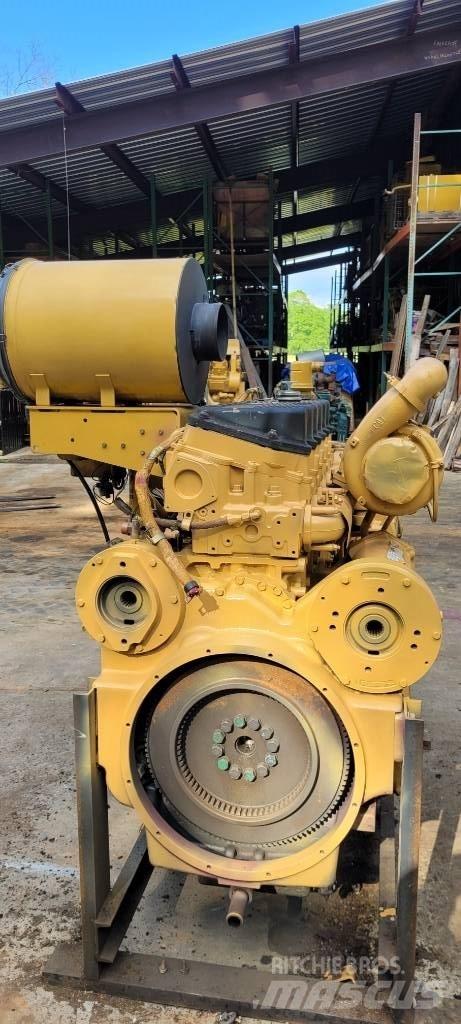 CAT 740 B Zglobni damperi
