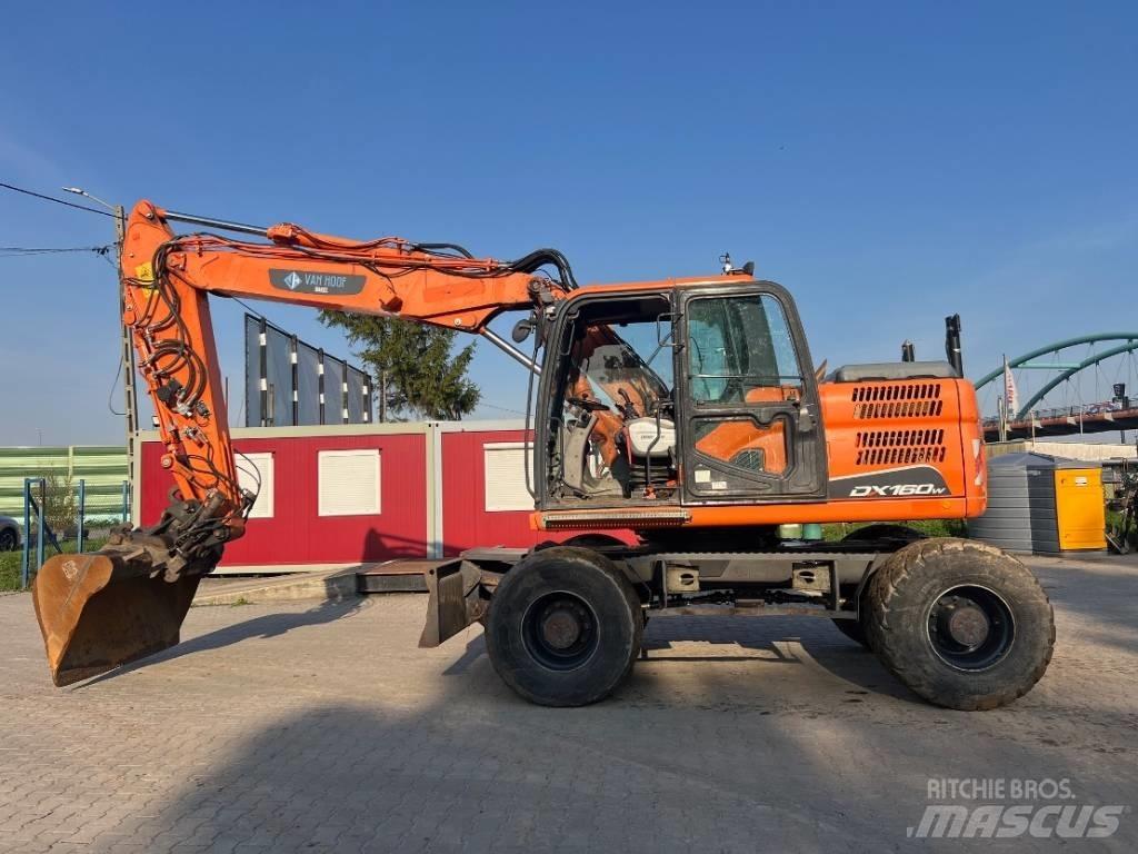Doosan DX 160 W-3 Bageri točkaši