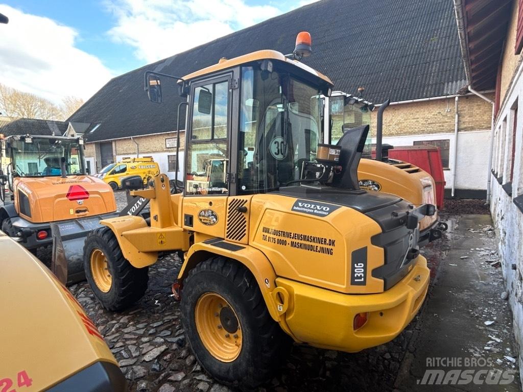 Volvo L 30 G Utovarivači na točkove