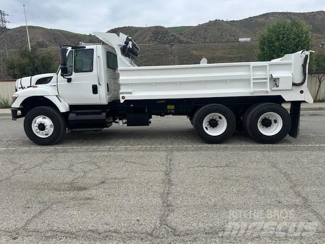 International 7400 Kiperi kamioni