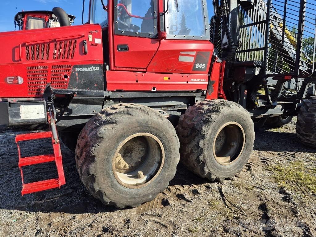 Komatsu 845 Forvarderi