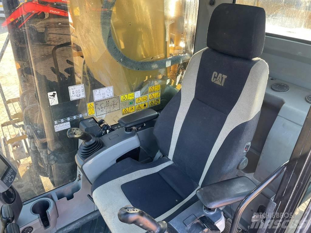 CAT 352 F Bageri guseničari