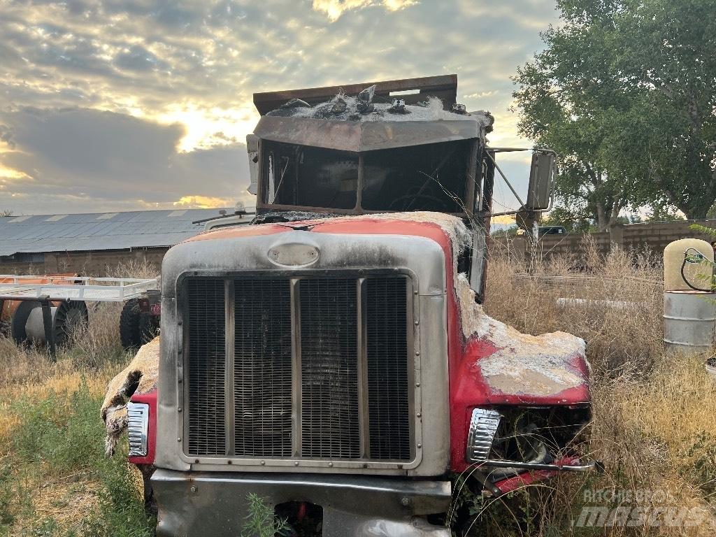 Peterbilt 377 Kiperi kamioni
