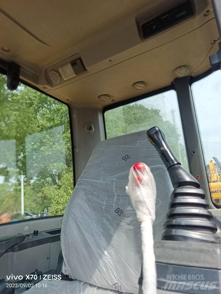 Volvo EC80D Bageri guseničari
