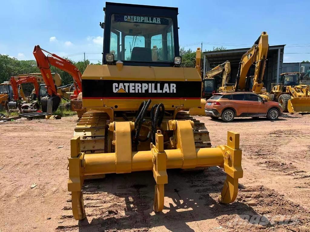 CAT D 6 G Buldožeri guseničari