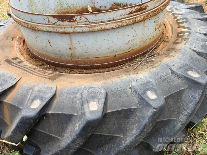 Pirelli 540/65R34 Ostale poljoprivredne mašine