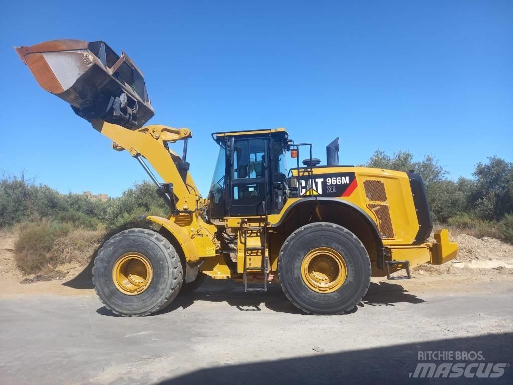 CAT 966 M Utovarivači na točkove
