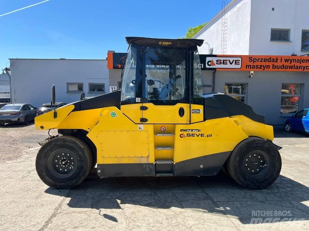 Bomag BW 28 RH Gumeni valjci na točkovima