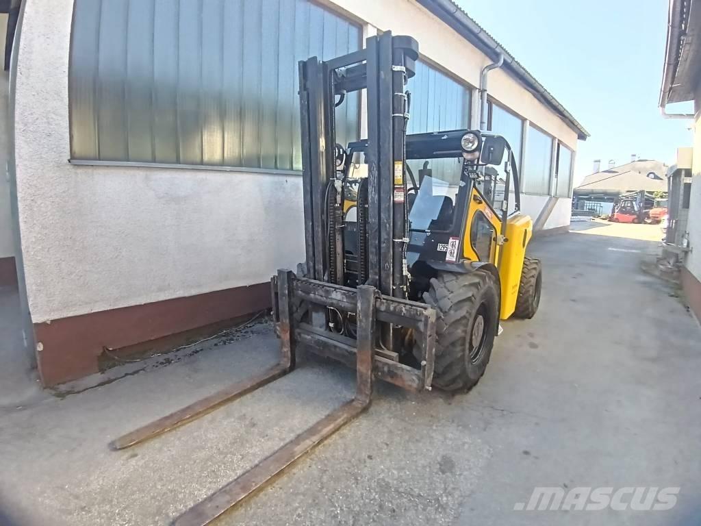 Bomaq B50 MP 4WD Dizelski viljuškari