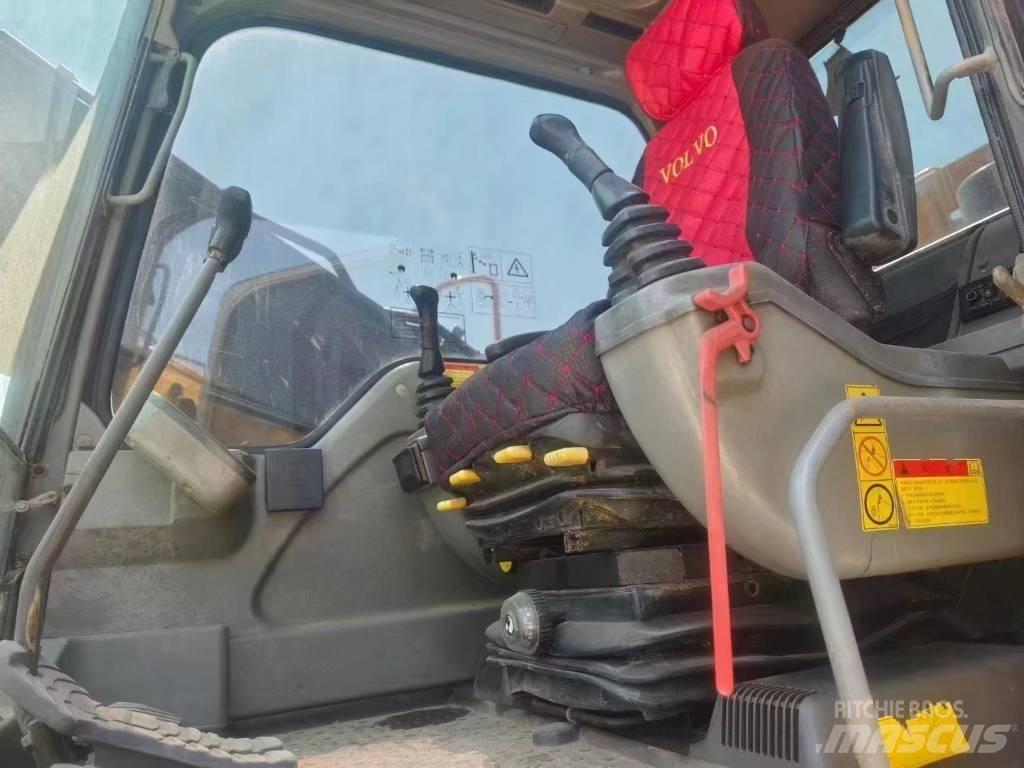 Volvo EC 210 Bageri guseničari
